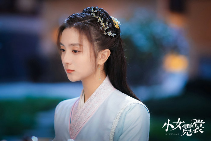 厉嘉琪《小女霓裳》收官 霓裳成功晋升为女商